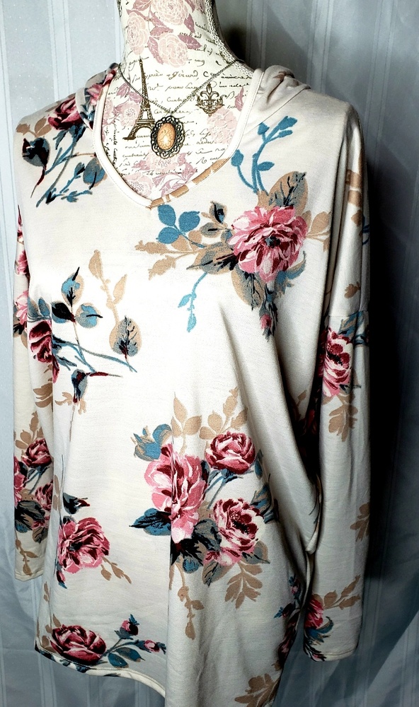 Gorgeous Hooded Pullover Med By A&D